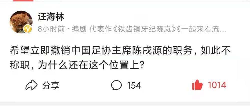 他们是商业对手？还是患难情侣？奇特的背景与迥异的着装让人对两个角色的关系好奇心爆棚